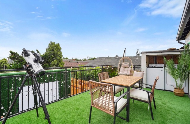 Twilight Terrace - Telescope - 15 Min to Beach