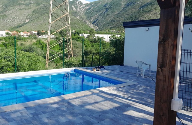 Twins Land - Apartment with Swimming Pool