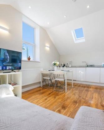 Two bed Apartment in Leytonstone