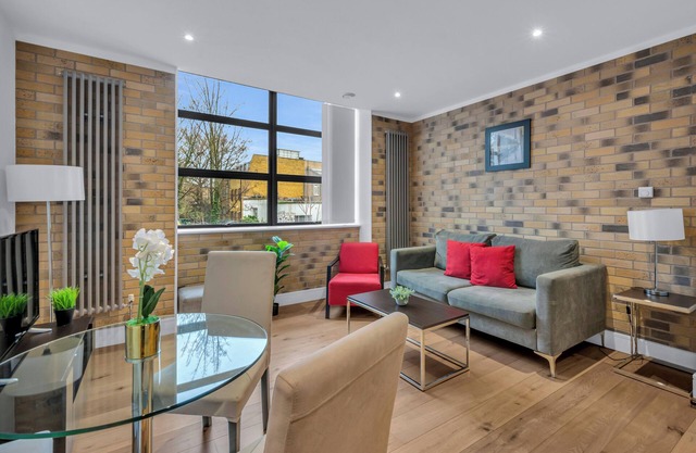Two Bed Serviced Apartments in Regent's Park London by MySquare