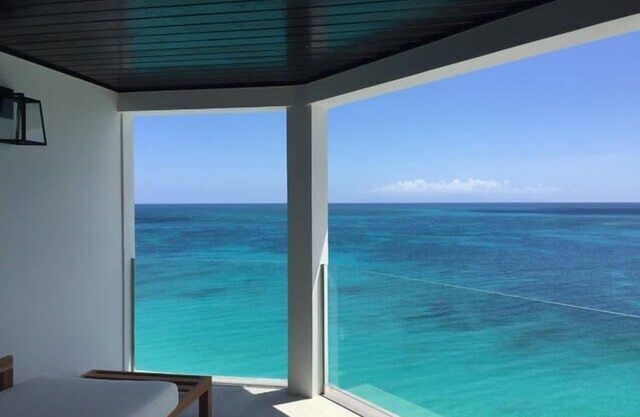 Two bedroom apartment with magnificent view over the ocean