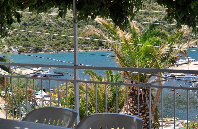 Two bedroom apartment with terrace and sea view Stupin Čeline, Rogoznica (A-2096-b)