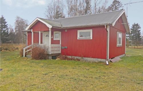 Two-Bedroom Holiday Home In Löttorp
