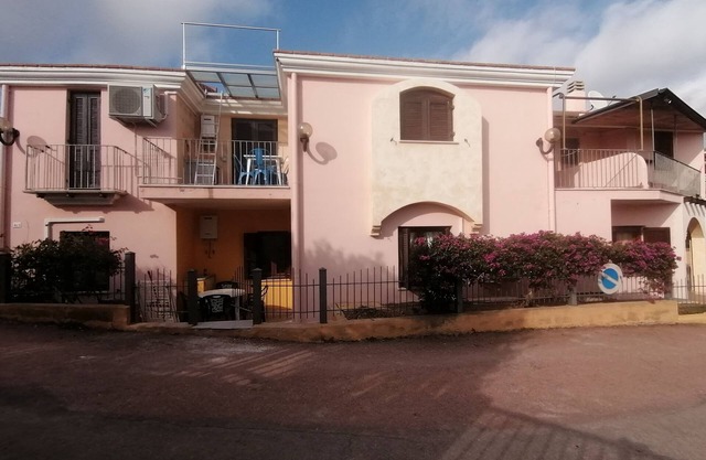 Two-room apartment 300 m from portofrailis beach