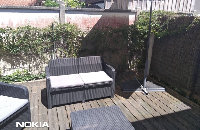 Two-storey apartment 200m from the beach