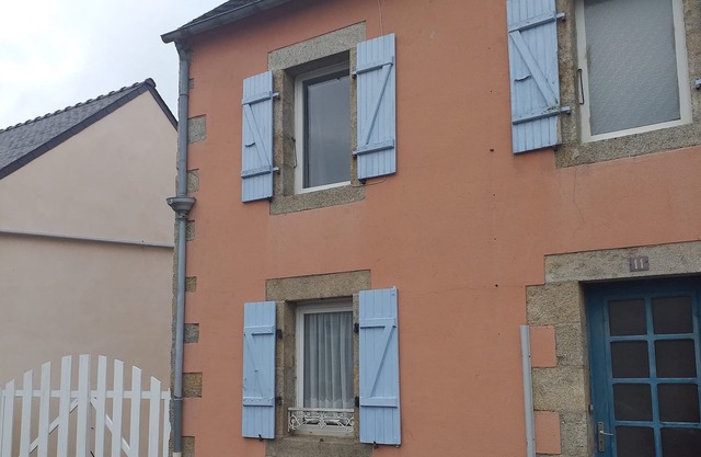 "Ty-ruz - Old house with garden