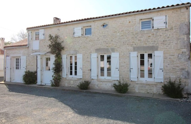 Typical Olive House 5 minutes from the beach