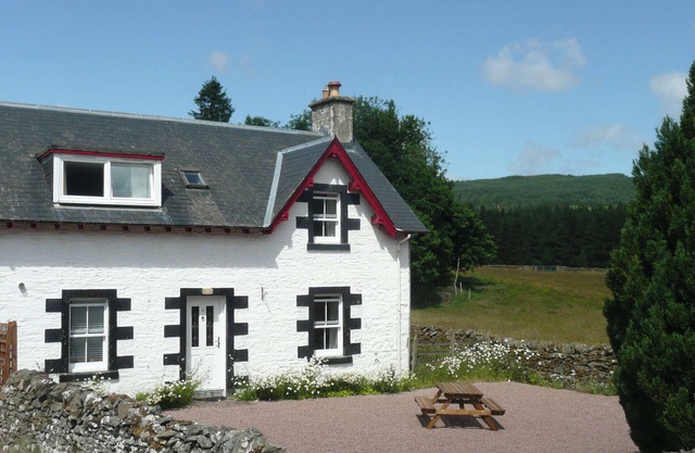 UK35716 - North Cottage