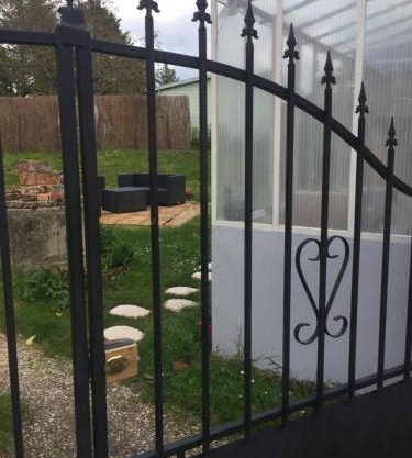 Une maisonnette au cœur de la Sologne des étangs