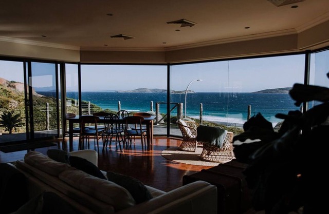 Uninterrupted ocean views on West Beach!