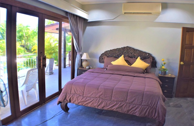 Unique 5 Bed Luxury Villa with Private Pool