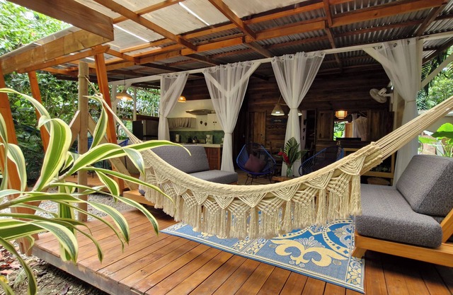 UP! HOUSE - Cozy house for 4 guests in Playa Chiquita