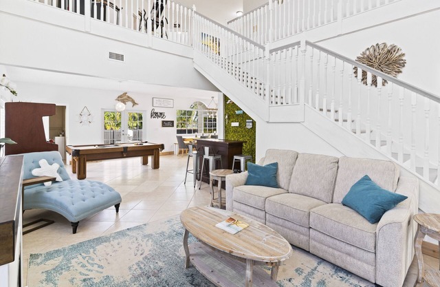 UPSCALE MANSION IN THE HEART OF MIAMI WITH POOL