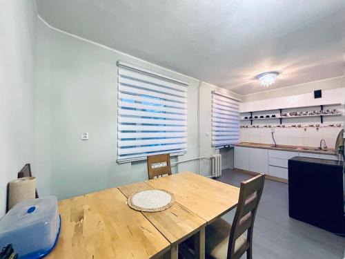 Urban Suites Spacious 2-Bedroom Apartment