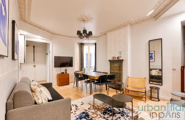 Urban Flat 57 - Luxury 4BDR Parisian Flat in Paris