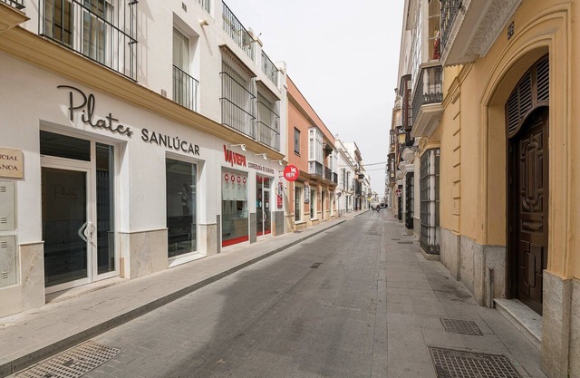 Urban Palace - Apartment In Sanlúcar De Barrameda