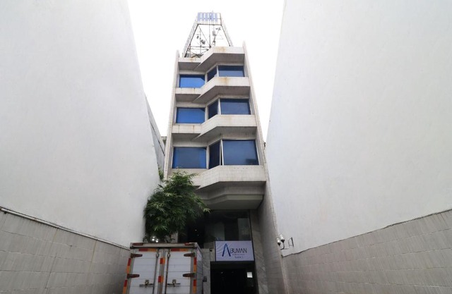 Urbanview Hotel P Residence Asemka