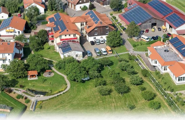Urlaubshof Scherer - 8-raum Ferienwohnung Scherer, Dusche/wc, 200 qm