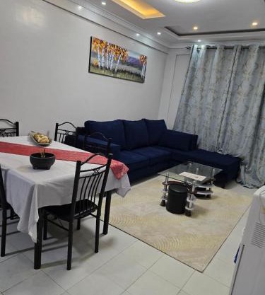 Uzuri Royale Apartment
