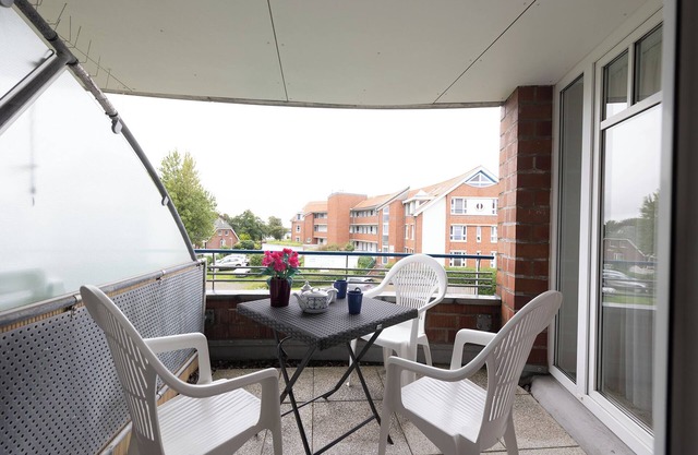 Vacation apartment Kormoranweg 42-203. With balcony and close to the beach.