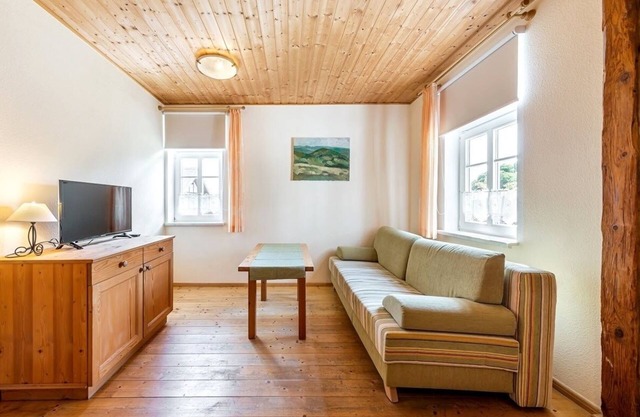 Vacation apartment/apartment for 4 guests with 60m² in Rudolstadt (297749)