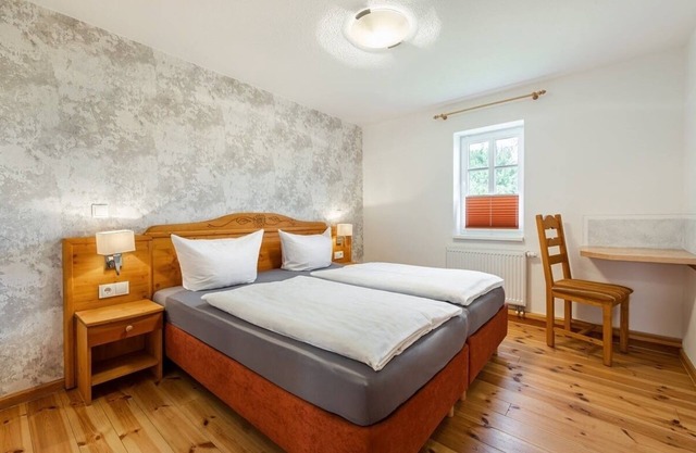 Vacation apartment/apartment for 6 guests with 60m² in Rudolstadt (297752)