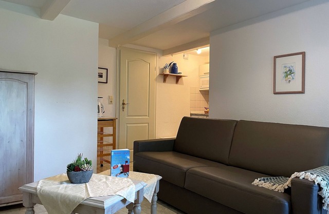 Vacation apartment/apartment for 2 guests with 30m² in Wyk auf Föhr (132195)