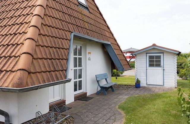 Vacation home Wolf. Cozy and close to the beach