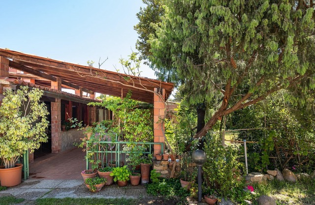 Vacation Home "Appartamentino Antonella" with Garden, Wi-Fi & Terrace