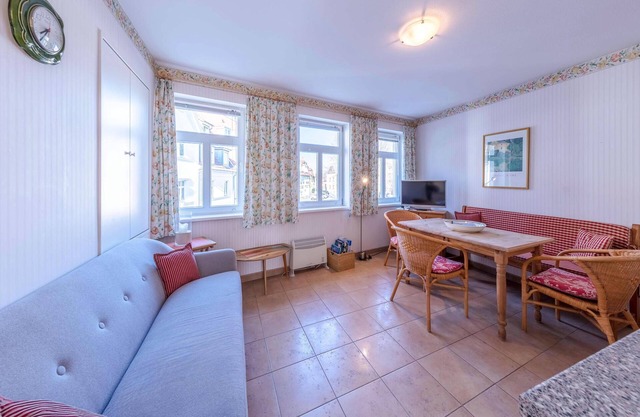 Vacation home idyllic old town with large balcony