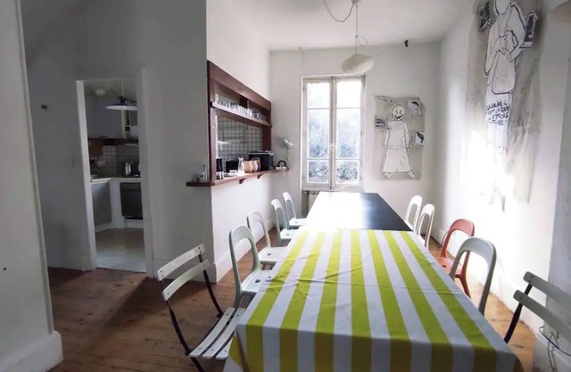 Vacation Home "Immeuble Et Maison Vichy" with Balcony, Private Terrace & Wi-Fi