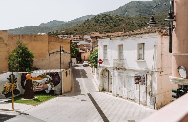Vacation Home "La Pavoncella" with 2 Balconies & A/C