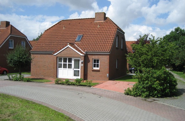 Vacation in on of the most romantic fishing villages on the southern North Sea