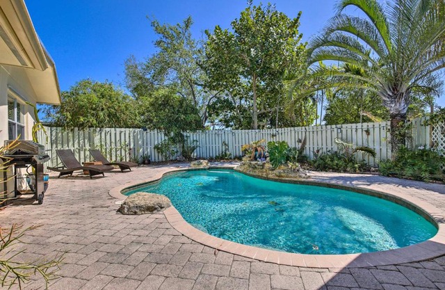Vacation Rental with Private Pool in Wilton Manors