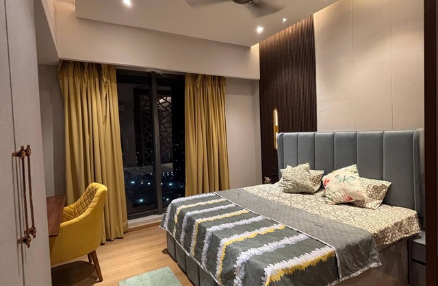 Vaelora Stay - Luxe Studio, Galaxy Blue Sapphire Plaza