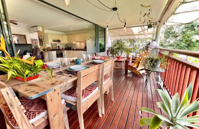 Vaiava Beach Carlton- Tahiti - beachfront luxury residence & pool - 4 pers