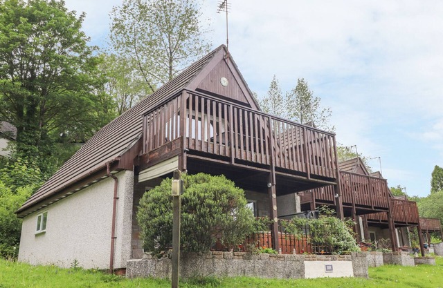 VALLEY LODGE 52, pet friendly, country holiday cottage in Callington
