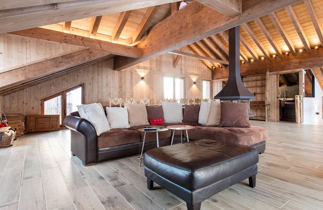 Vanoise Chalet in Prime Location