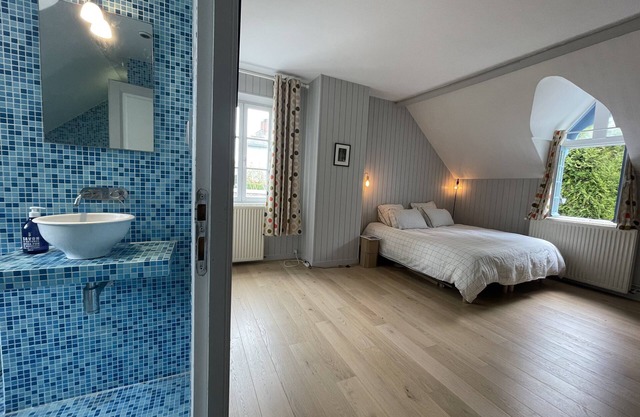 Vaste et Charmante Maison, 12 Couchages