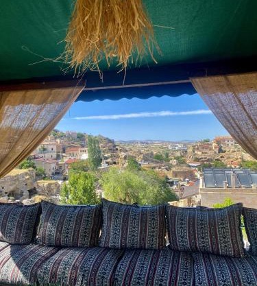 Vaveyla Cave Hotel