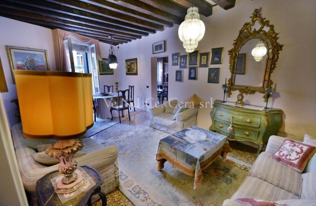 Ve Ni Ce Cera Casa Del Sol