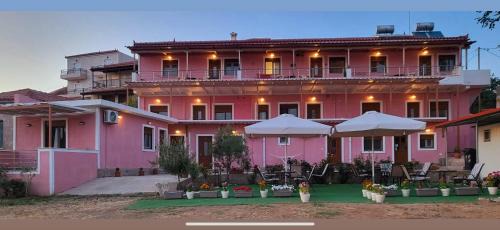 Venias Rooms