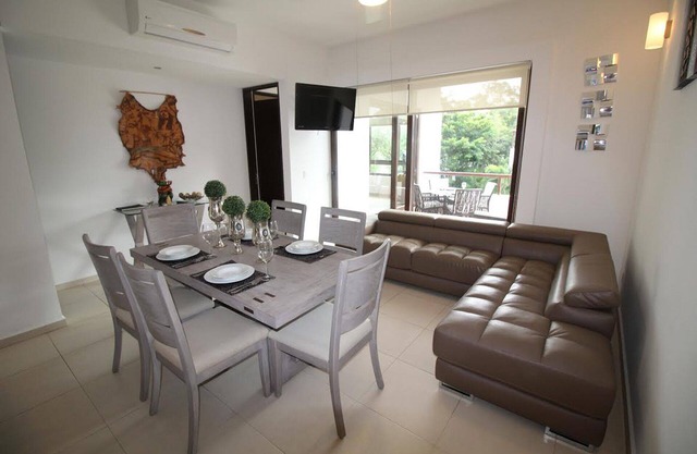 Vibrant Condo in TAO Community