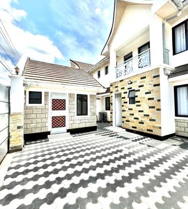 Victoria Homes