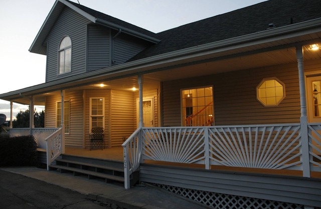 View; float the Yakima River; Sleeps 8 + movable foam mattress can sleep 9.