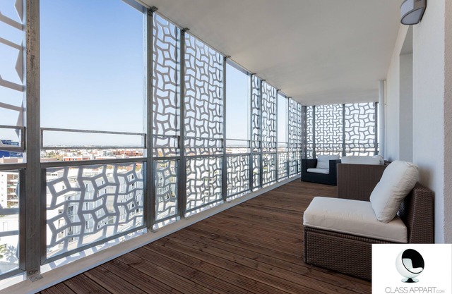 View & terrace XXL Montpellier Port Marianne