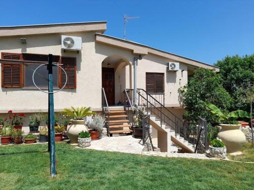 Vila Ada - Port Milena