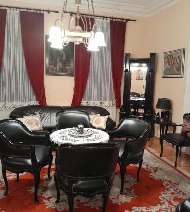 VILA SREM