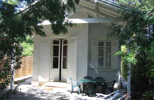 Villa 100 meters from the beach