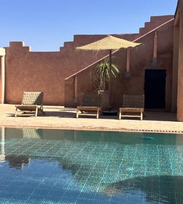 Villa 4 chambres avec grande piscine privée
